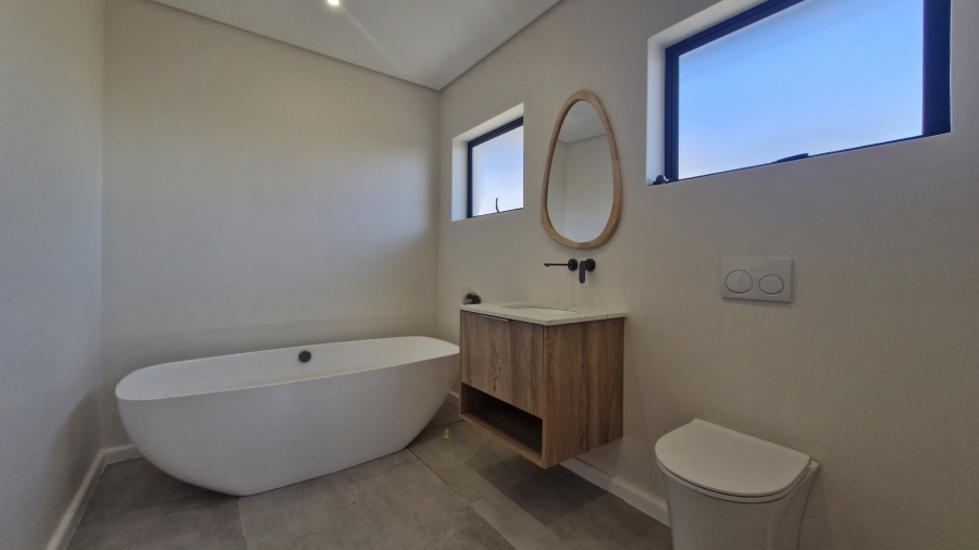 3 Bedroom Property for Sale in Country Club Western Cape